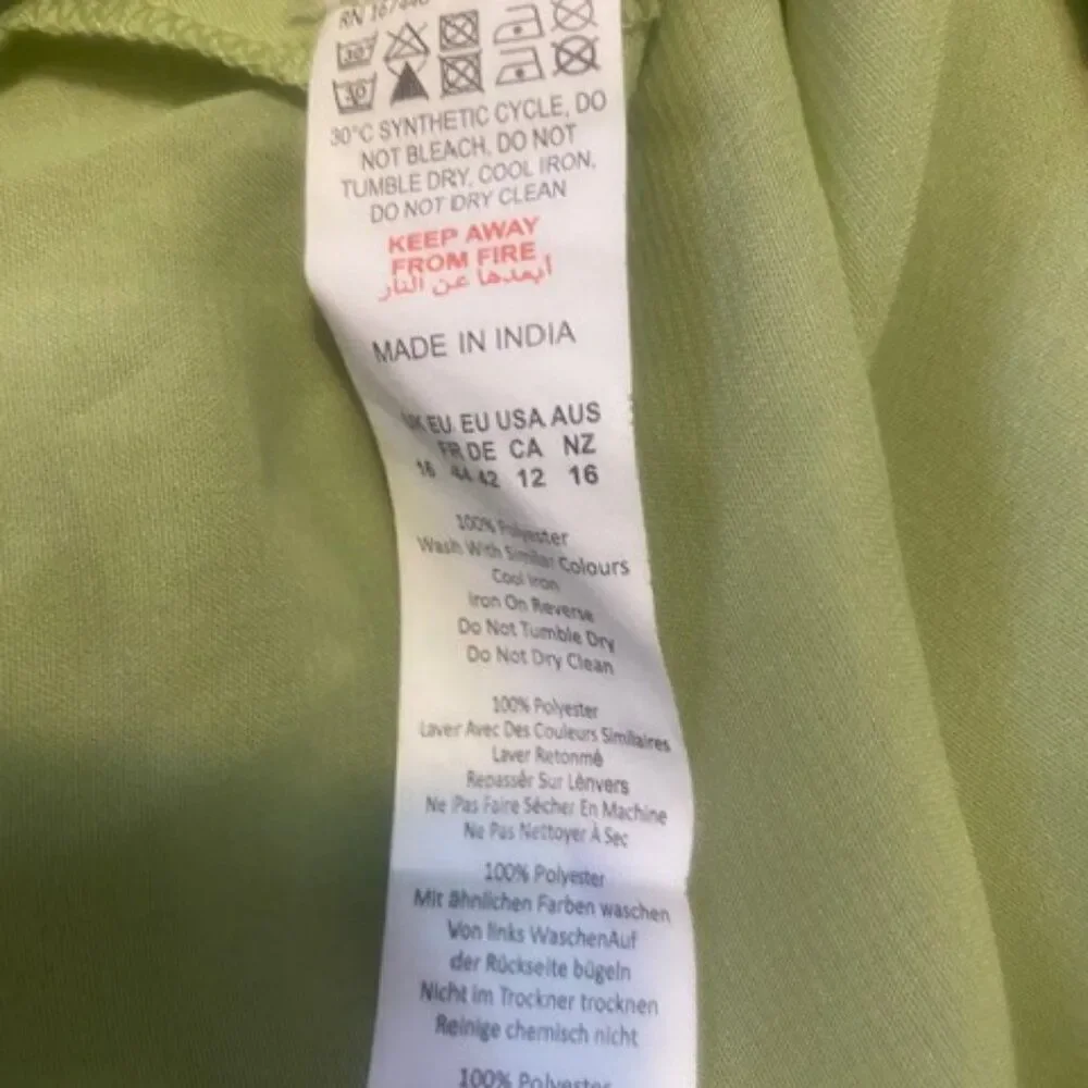 Boohoo Olive Plus Essential Sheer wide legs Beach trouser, size 16